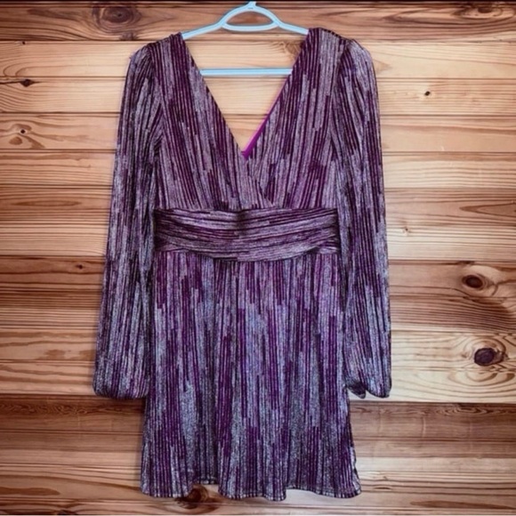 Lilly Pulitzer Riza Romper Dress Mulberry Metallic Gold extra Small HOLIDAY - Picture 2 of 9